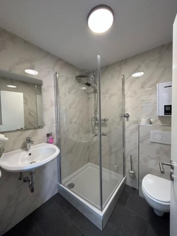Rheinischer Hof Appartements เลเวอร์คูเซน ภายนอก รูปภาพ