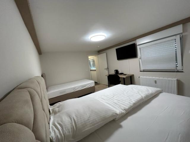 Rheinischer Hof Appartements เลเวอร์คูเซน ภายนอก รูปภาพ